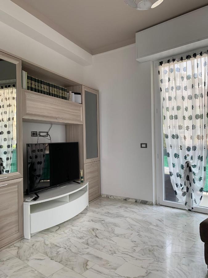 Appartamento Terrazza Sul Mare In Via Devoto Chiavari Esterno foto