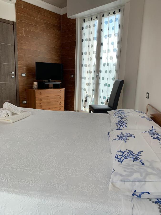 Appartamento Terrazza Sul Mare In Via Devoto Chiavari Esterno foto